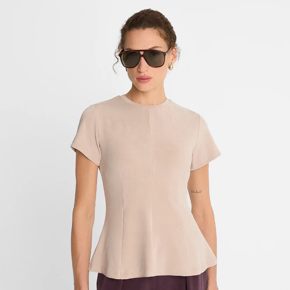 T-shirt Miss Dainty Beige - Image 8