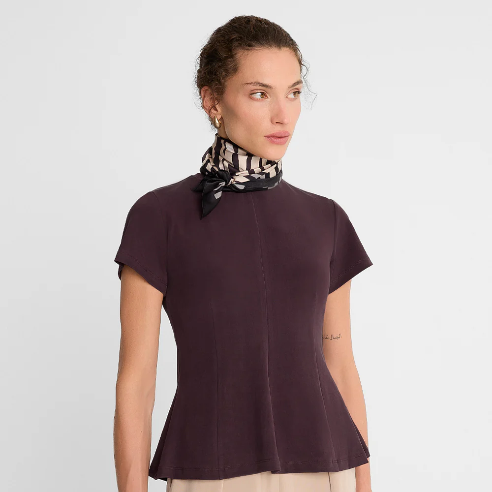 T-shirt Miss Dainty Burgundy - Image 8