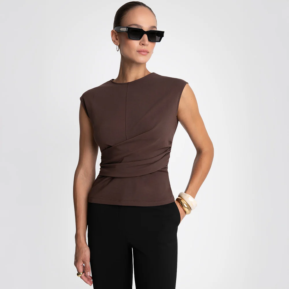 T-shirt Miss Tangled Chocolate - Image 8