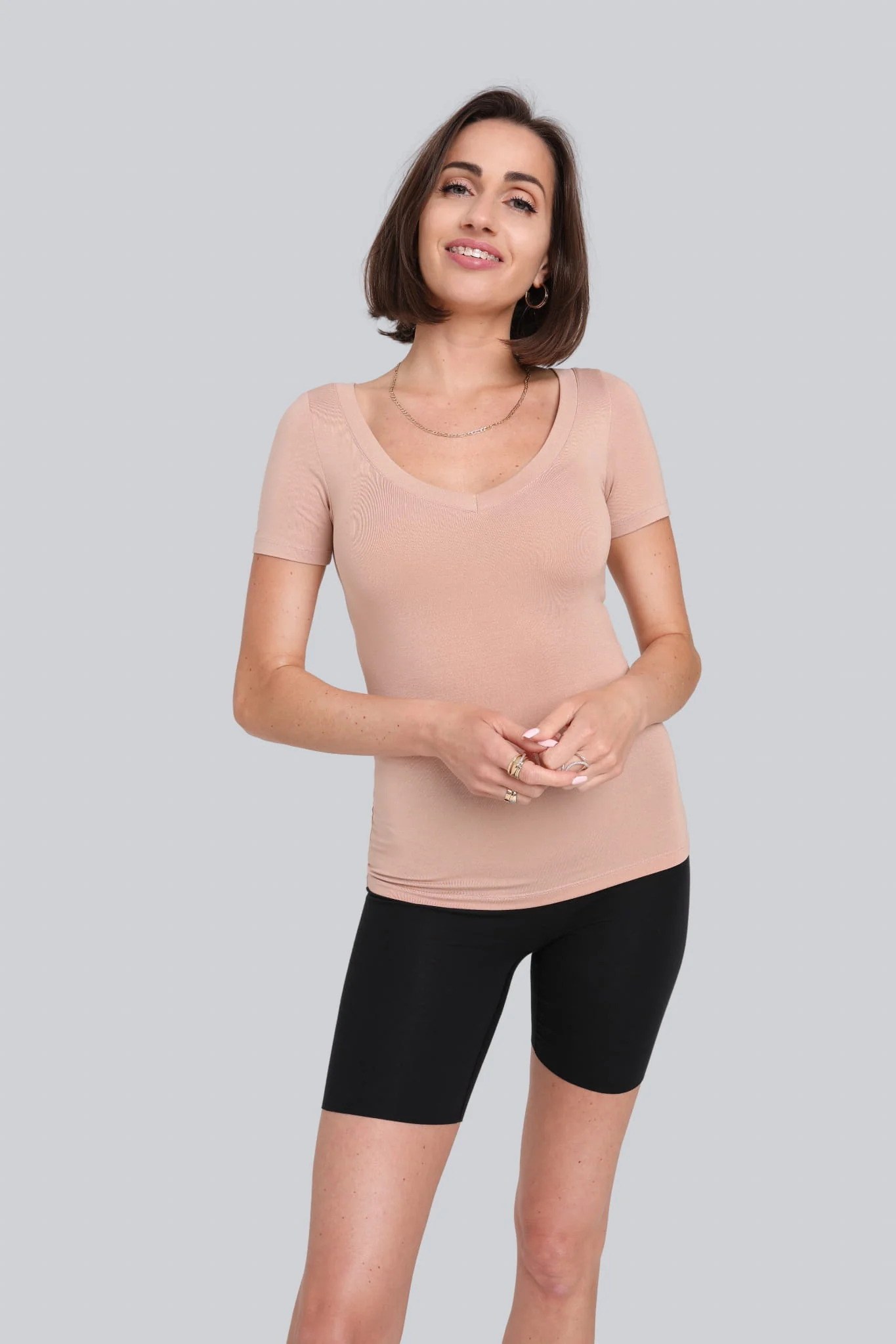 T-shirt Miss Invisible V-neck Cappuccino
