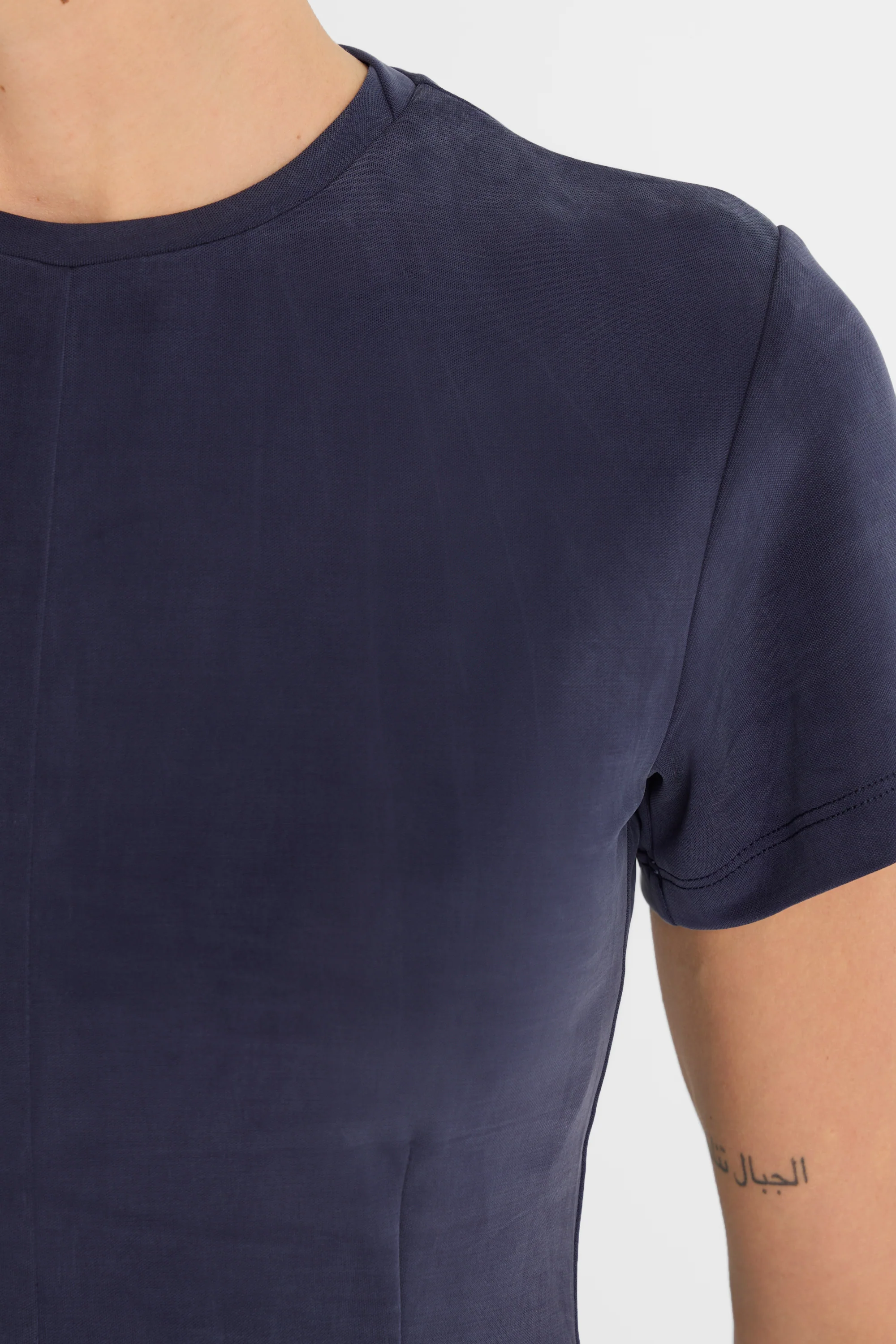 T-shirt Miss Dainty Navy - Image 5