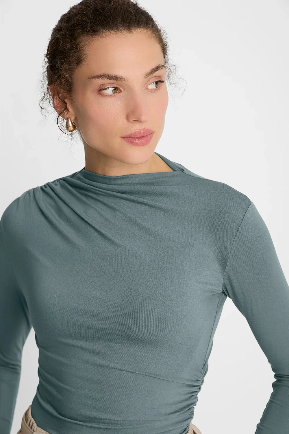 Longsleeve Miss Sculptural Olive - Image 4